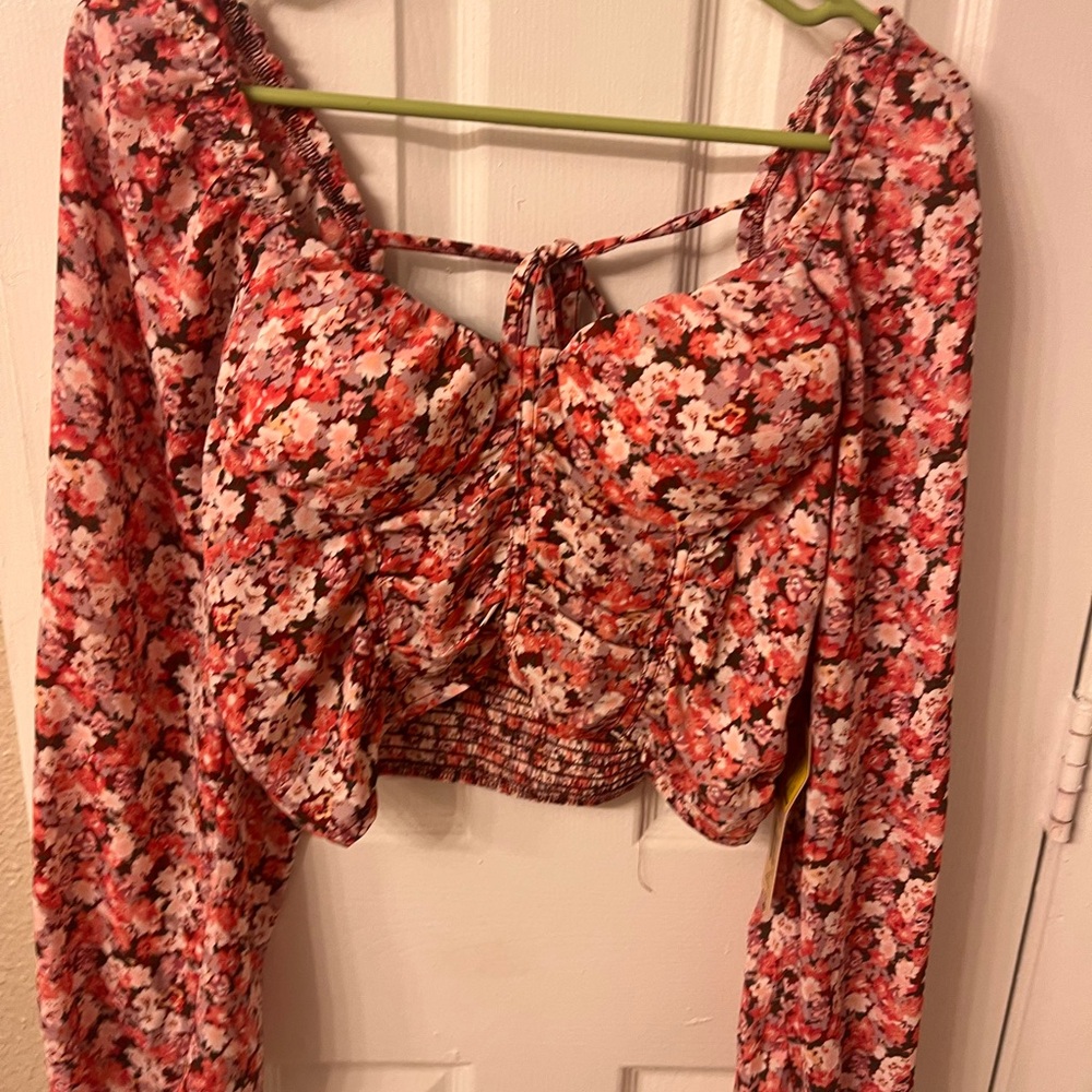 Madden Girl Red and Pink Puff Sleeve Crop Top